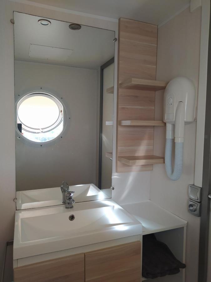Camping Les Peupliers Hotel Saint-Pere-en-Retz ภายนอก รูปภาพ
