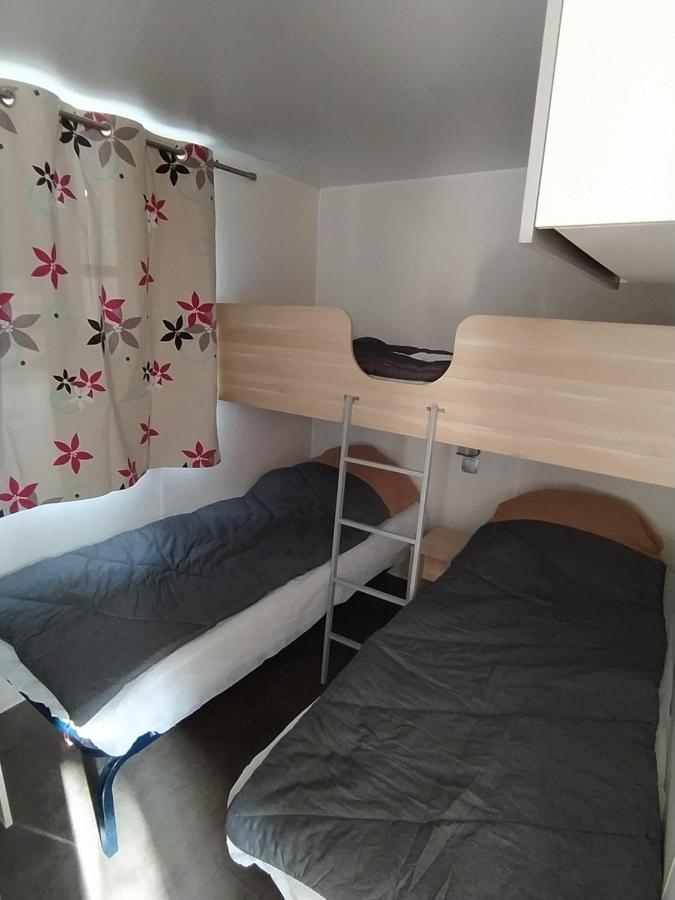 Camping Les Peupliers Hotel Saint-Pere-en-Retz ภายนอก รูปภาพ