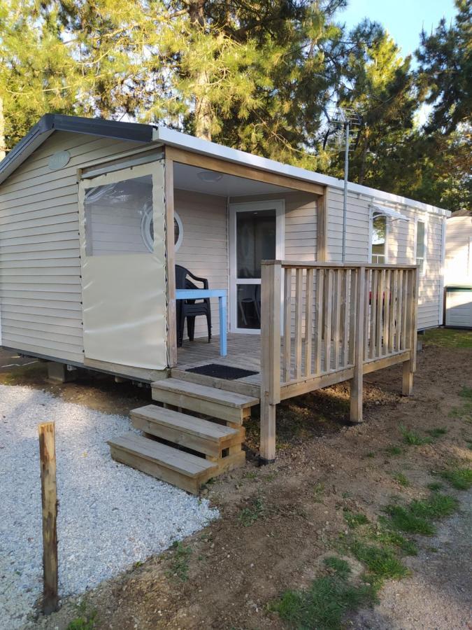 Camping Les Peupliers Hotel Saint-Pere-en-Retz ภายนอก รูปภาพ