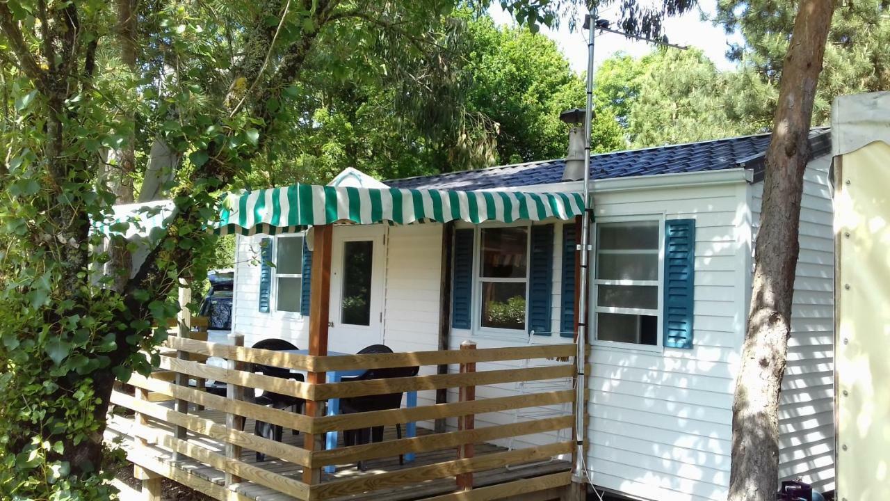 Camping Les Peupliers Hotel Saint-Pere-en-Retz ภายนอก รูปภาพ